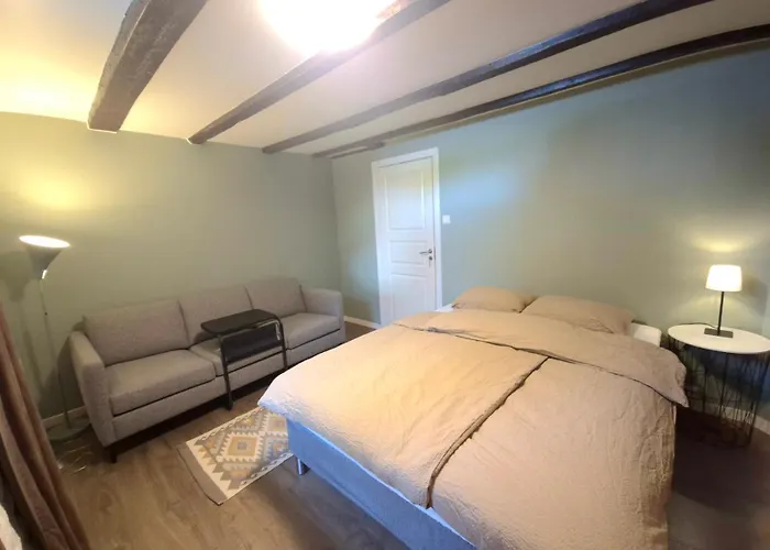 Apartamento Cozy Downstairs In