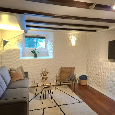 Cozy Downstairs In * 特罗姆瑟